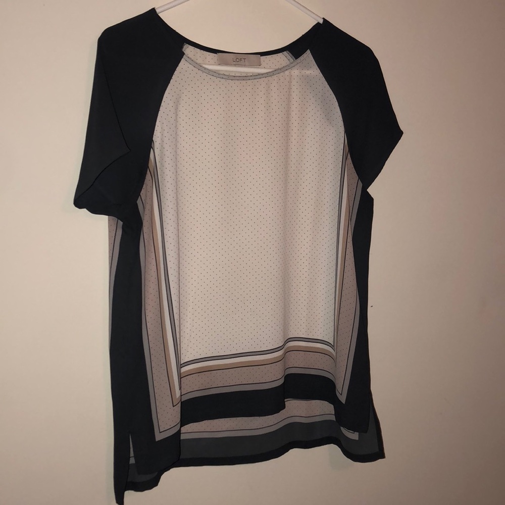 Cute Loft silky top!